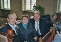 Eero Tarasti, Irena Poniatowska, Maciej Jablonski ja Konstantin Zenkin Varsovan Chopin-kongressissa Eero Tarasti, Irena Poniatowska, Maciej Jablonski ja Konstantin Zenkin Varsovan Chopin-kongressissa