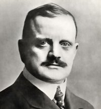 Jean Sibelius vuoden 1910 tienoilla.