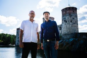 Kari Heiskanen ohjaa Sevillan parturin kesälle 2019. Oopperan pääroolin laulaa Ville Rusanen.
