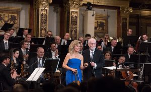John Williams, Anne-Sophie Mutter ja Wienin filharmonikot Musikvereinissa lauantaina: Kuva: Terry Linke / Deutsche Grammophon